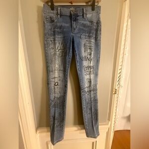 NYC Sketch Graphic Skinny Jeans by Soho New York & Company Size 6